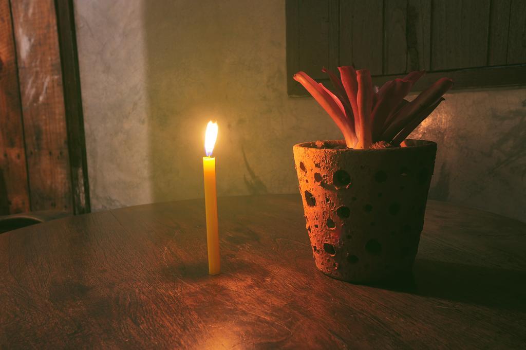Manon Hostel Csiangmaj Szoba fotó