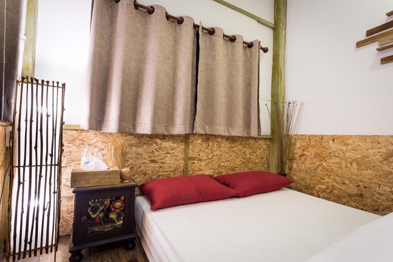 Manon Hostel Csiangmaj Kültér fotó