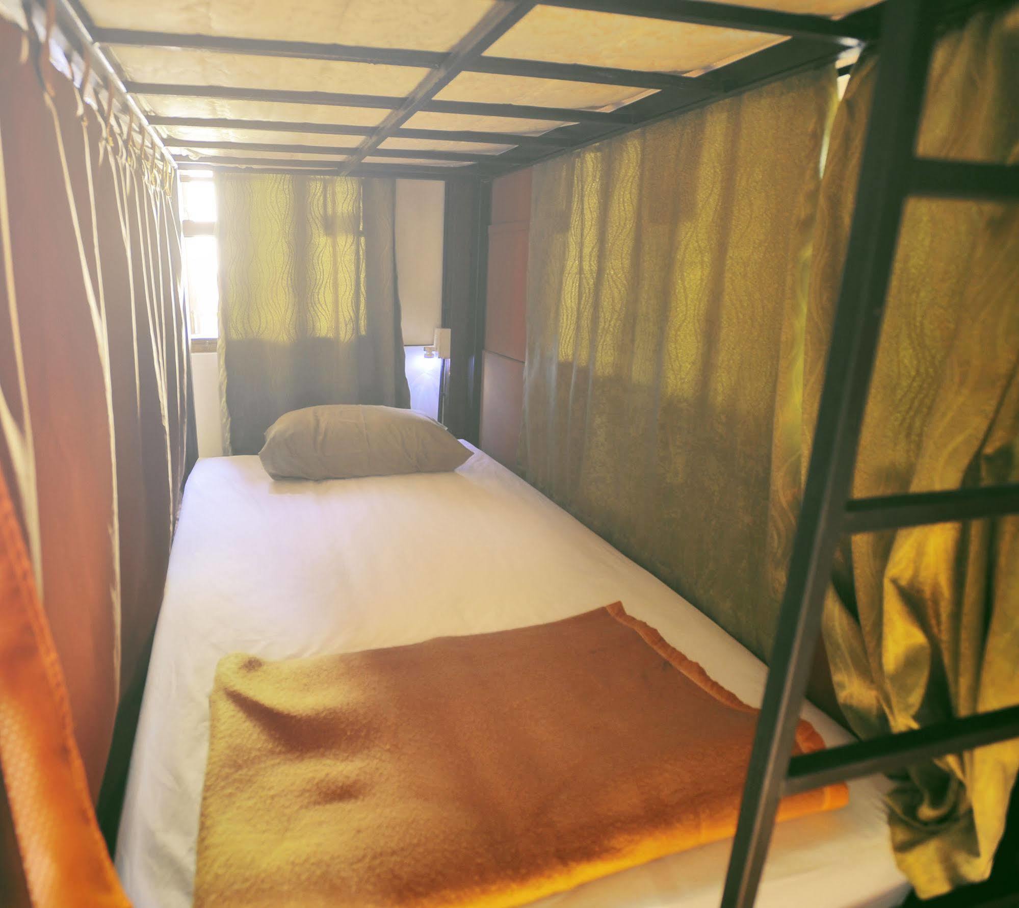 Manon Hostel Csiangmaj Kültér fotó